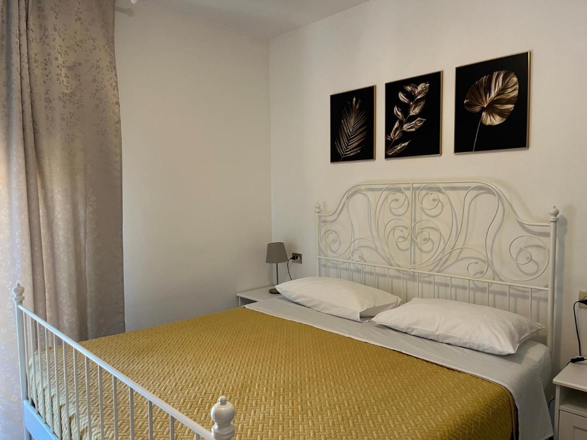 Lovely Apartment Parma Buitenkant foto